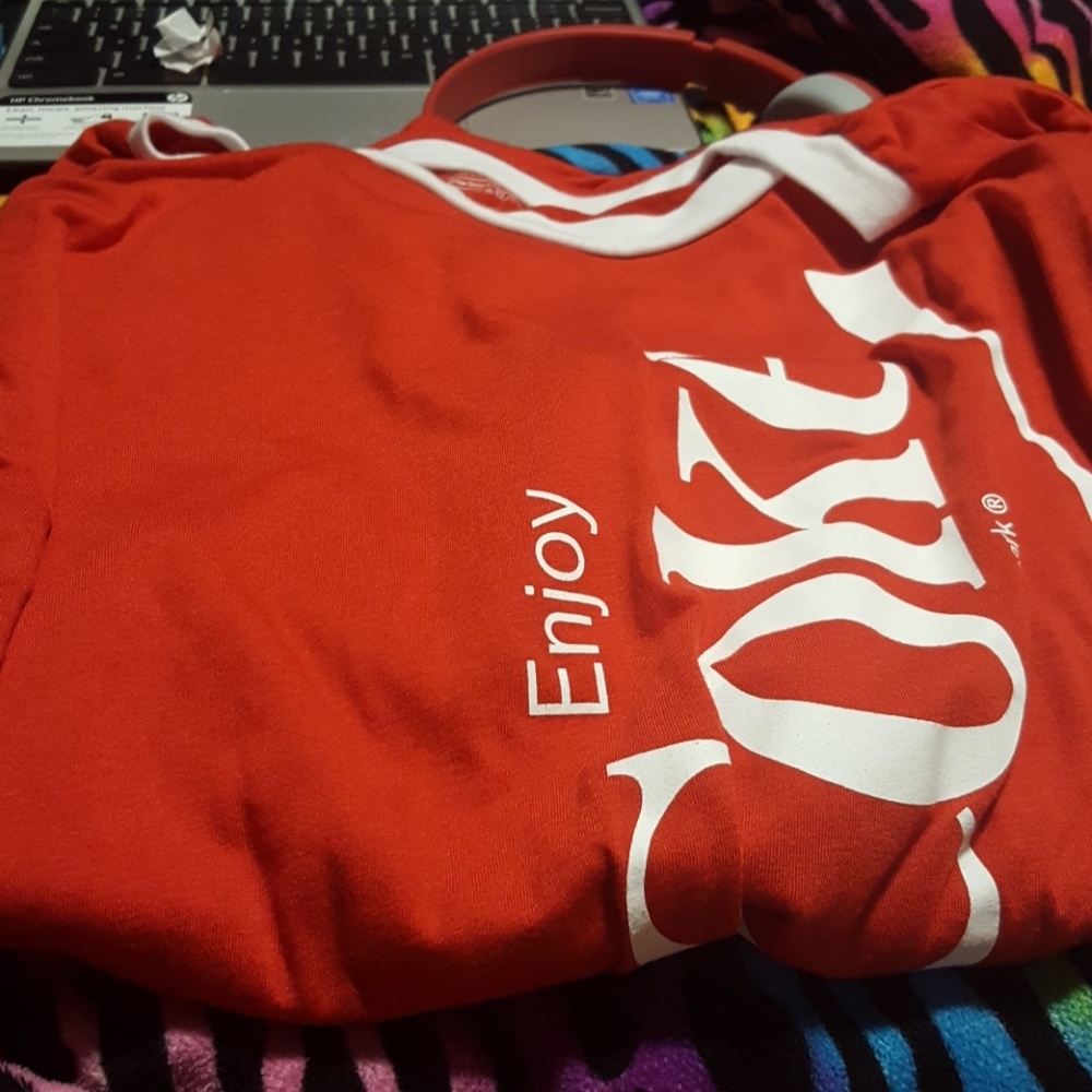 Women's tee shirt